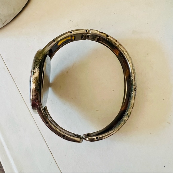 Narmi Tortoise Shell Cuff Watch - Picture 5 of 10